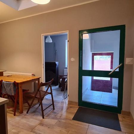 Urocze Apartamenty Na Wsi Goledzinow Екстериор снимка