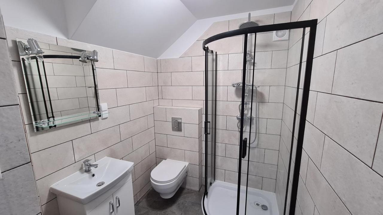 Urocze Apartamenty Na Wsi Goledzinow Екстериор снимка