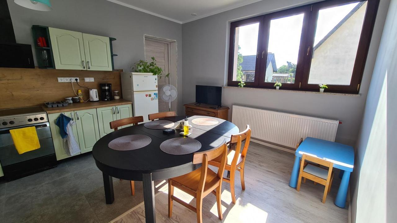 Urocze Apartamenty Na Wsi Goledzinow Екстериор снимка