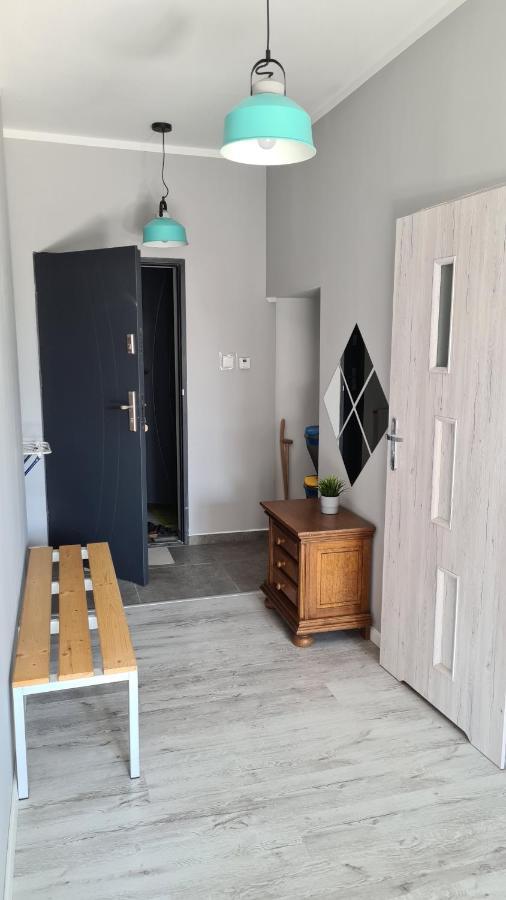Urocze Apartamenty Na Wsi Goledzinow Екстериор снимка