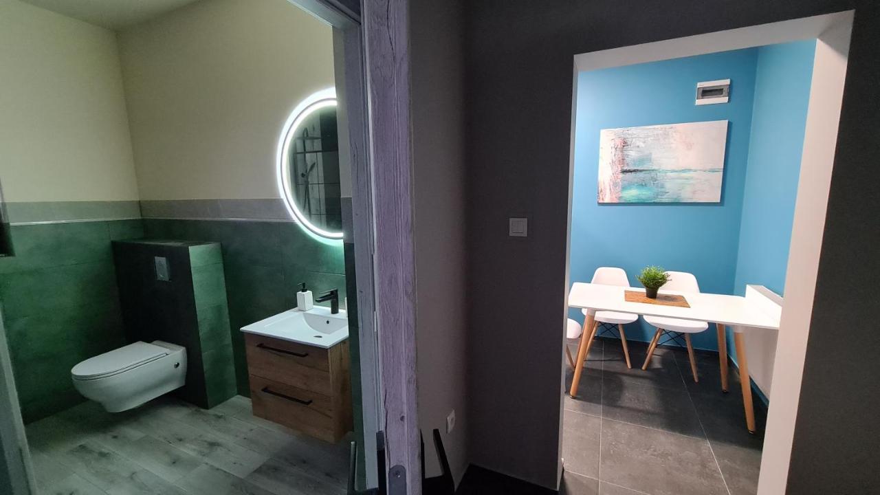 Urocze Apartamenty Na Wsi Goledzinow Екстериор снимка